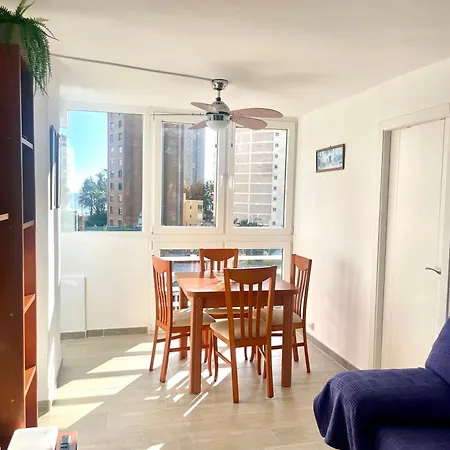 A 5 Minutos De La Playa De Levante Apartment
